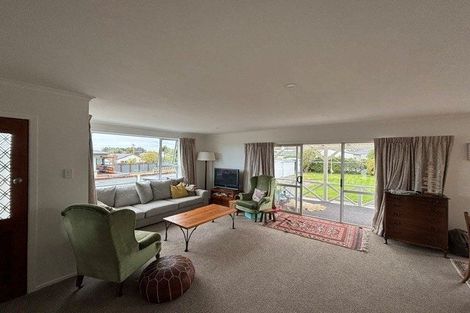 Photo of property in 8 Albert Street, Winton, 9720