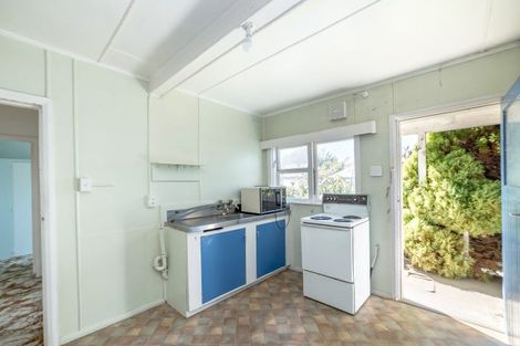 Photo of property in 88 Victoria Street, Carterton, 5713