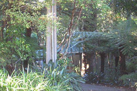 Photo of property in 15 Tawini Road, Titirangi, Auckland, 0604