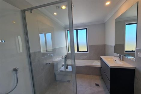 Photo of property in 35b O'meara Street, Swanson, Auckland, 0614