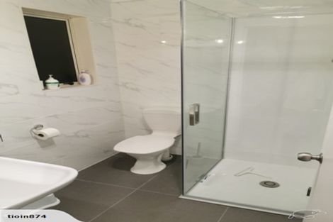 Photo of property in 18 Boston Parade, Kelvin Grove, Palmerston North, 4414