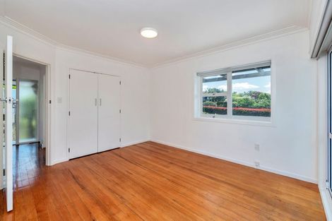Photo of property in 1/17 Lake View Road, Takapuna, Auckland, 0622