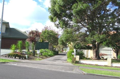 Photo of property in 15 Rochester Crescent, Somerville, Auckland, 2014