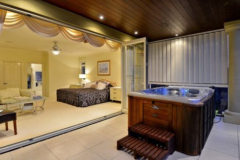 Photo of property in 34 Lonely Track Road, Redvale, Auckland, 0632