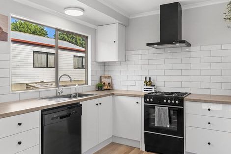 Photo of property in 478b Maunganui Road, Mount Maunganui, 3116