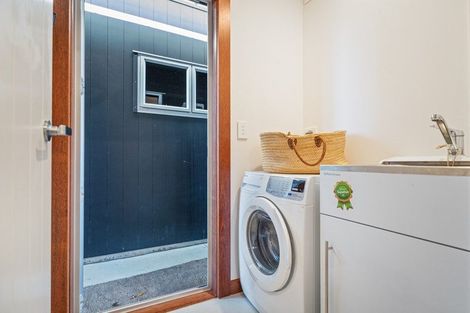 Photo of property in 1 Summer Lane, Tairua, 3508