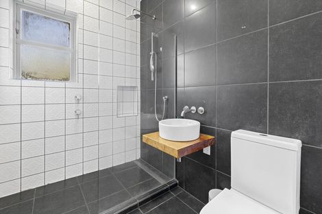 Photo of property in 14 Tirangi Road, Moera, Lower Hutt, 5010