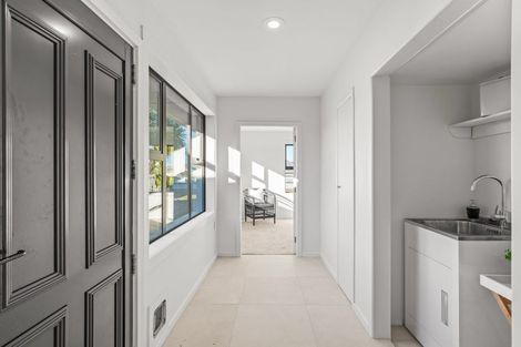 Photo of property in 68 Russley Road, Russley, Christchurch, 8042