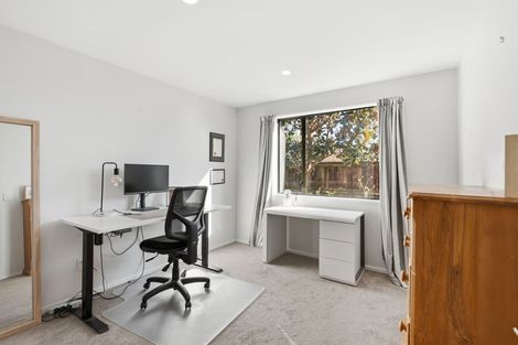 Photo of property in 3/118a Sawyers Arms Road, Northcote, Christchurch, 8052