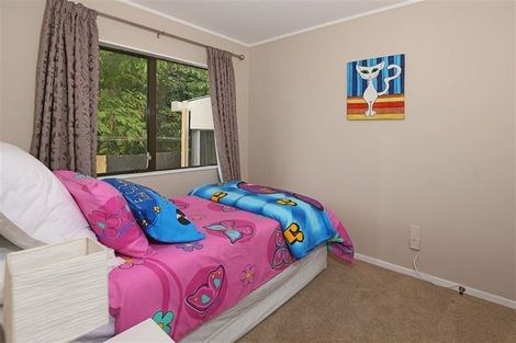 Photo of property in 2b Kintara Drive, Massey, Auckland, 0614