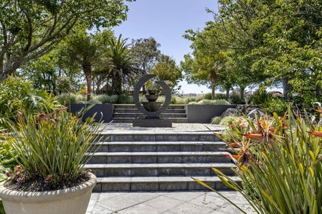 Photo of property in 1179 Devon Road, Bell Block, New Plymouth, 4373