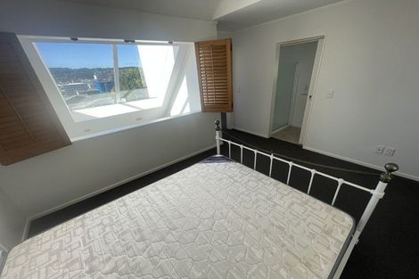 Photo of property in Fernhill Flats, 5/324 The Terrace, Te Aro, Wellington, 6011