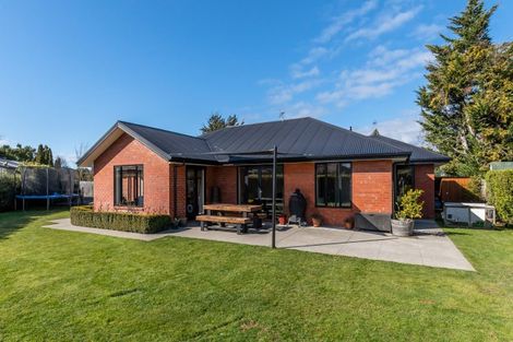 Photo of property in 1a Craigieburn Street, Darfield, 7510