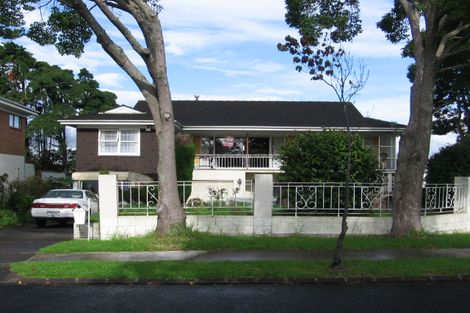 Photo of property in 1 Leith Court, Papatoetoe, Auckland, 2104
