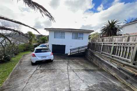 Photo of property in 17 Radiata Lane, Chatswood, Auckland, 0626