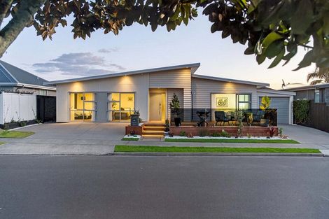 Photo of property in 42 Nautilus Drive, Papamoa Beach, Papamoa, 3118