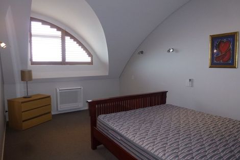 Photo of property in 2/4 Reads Quay, Gisborne, 4010