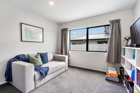 Photo of property in 15 Puroto Place, One Tree Point, 0118