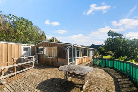 Photo of property in 4 Queens View Road, Russell, 0202