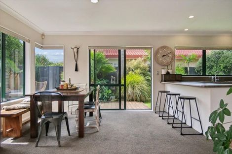 Photo of property in 34 Athena Grove, Papamoa Beach, Papamoa, 3118