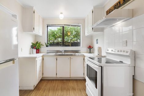 Photo of property in 14a Lyall Parade, Lyall Bay, Wellington, 6022