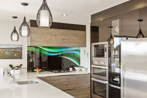 Photo of property in 18b Dorset Avenue, Westown, New Plymouth, 4310