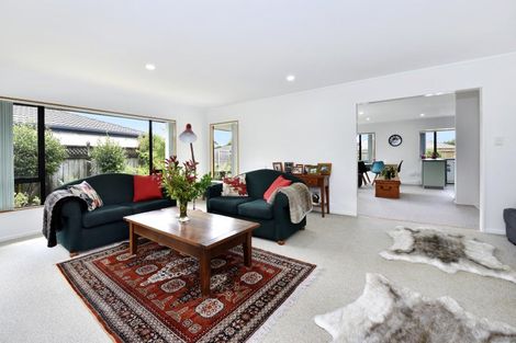 Photo of property in 21 Malthouse Crescent, Brightwater, 7022