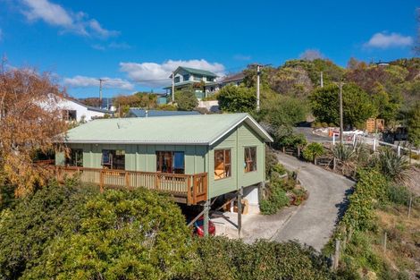 Photo of property in 19 Matipo Terrace, Toi Toi, Nelson, 7010