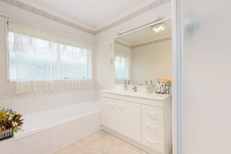 Photo of property in 26 Ngahere Street, Otumoetai, Tauranga, 3110