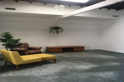 Photo of property in 2/2 King Street, Mount Cook, Wellington, 6021