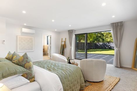 Photo of property in 429 Avonhead Road, Avonhead, Christchurch, 8042