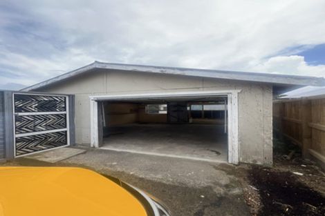 Photo of property in 20 Mount View Road, Melville, Hamilton, 3206