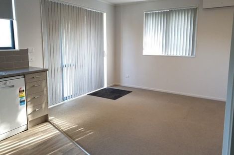 Photo of property in 45 Brian Crescent, Stanmore Bay, Whangaparaoa, 0932