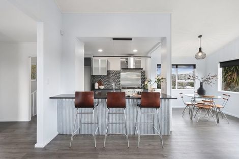 Photo of property in 26 Brunner Road, Glen Eden, Auckland, 0602