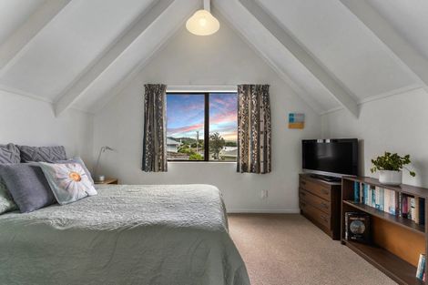 Photo of property in 114b Given Avenue, Whangamata, 3620