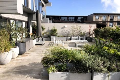 Photo of property in 1101/5 Hohipere Street, Grafton, Auckland, 1010