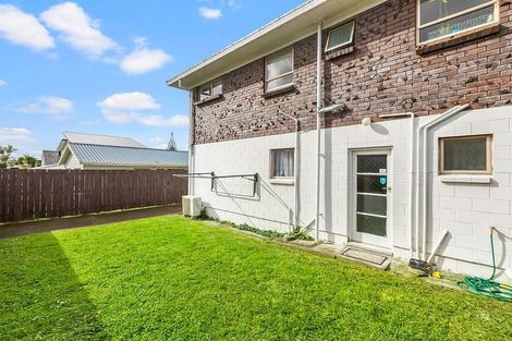 Photo of property in 1/3 Karaka Street, New Lynn, Auckland, 0600