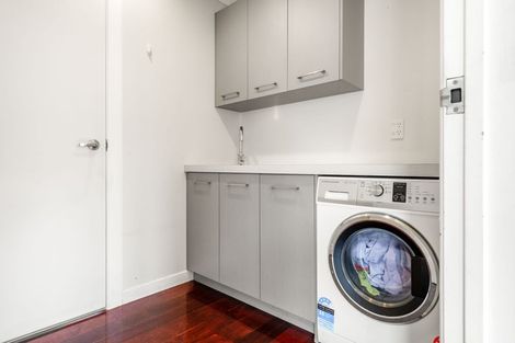 Photo of property in 80 Cook Street, Hamilton East, Hamilton, 3216