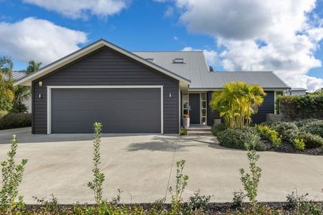 Photo of property in 36 Taumata Road, Omaha, Warkworth, 0986