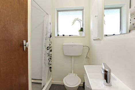 Photo of property in 2/45 Gresford Street, Edgeware, Christchurch, 8013