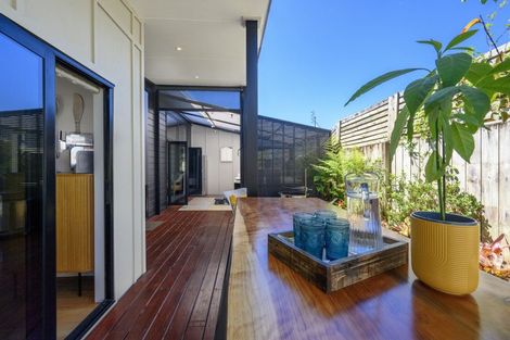 Photo of property in 2 Benmore Crescent, Pyes Pa, Tauranga, 3112