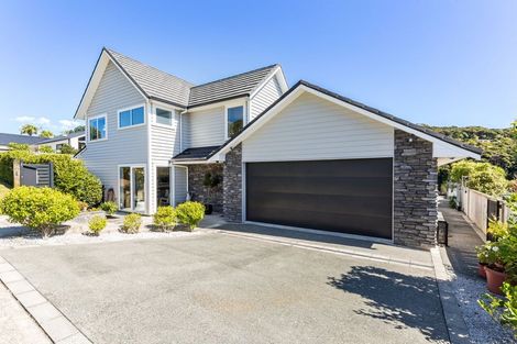 Photo of property in 187 Navigation Drive, Whitby, Porirua, 5024