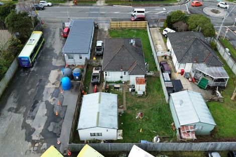 Photo of property in 164 Main Road, Wainuiomata, Lower Hutt, 5014