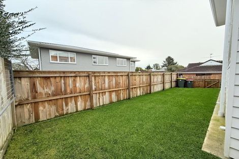 Photo of property in 30c Russell Road, Manurewa, Auckland, 2102