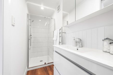 Photo of property in 1-2/6a Pohutukawa Street, Woburn, Lower Hutt, 5010