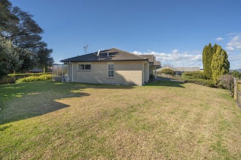 Photo of property in 36 Bell Common Close, Bethlehem, Tauranga, 3110