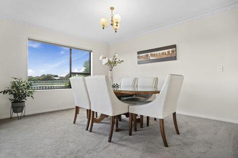 Photo of property in 44 Links View Drive, Omokoroa, 3114