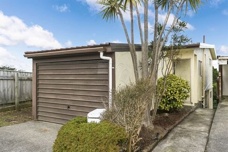 Photo of property in 15b Lenox Grove, Johnsonville, Wellington, 6037