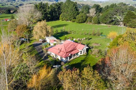 Photo of property in 376 Pohangina Road, Ashhurst, 4884