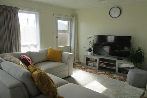 Photo of property in 2/148 Old Farm Road, Hamilton East, Hamilton, 3216